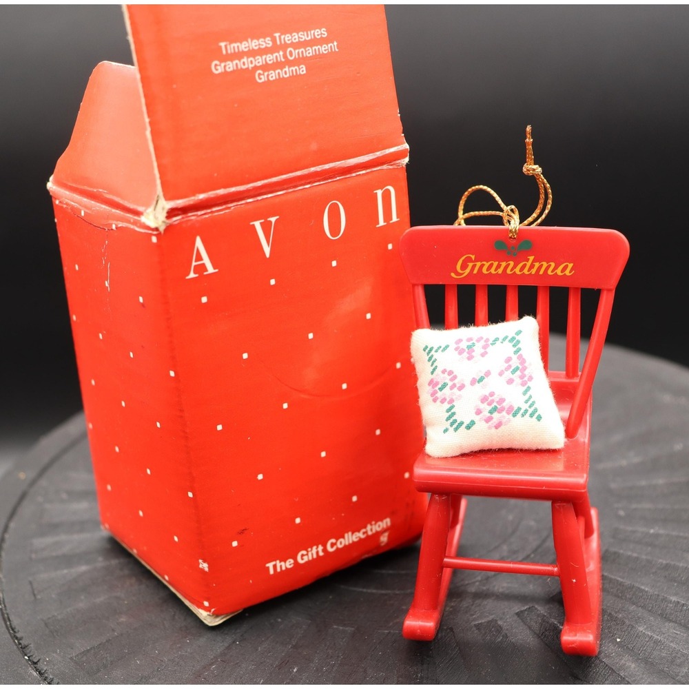 Vintage Avon Timeless Treasures Grandparent Ornament "Grandma Rocking Chair"